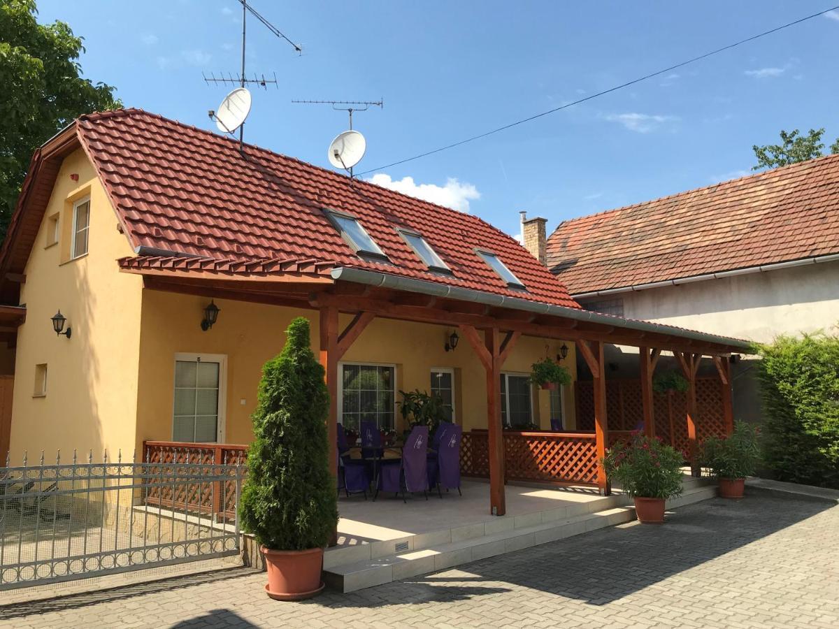 Szent Istvan Fogado Hotel Nagymaros Exterior photo